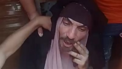قبل خطفه لطفل.. تفاصيل القبض على شخص يرتدي ملابس نسائية بالمحلة |صور - فيديو