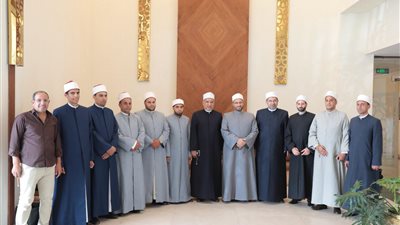 البحوث الإسلامية يوجه قافلة إلى جنوب سيناء لتنفيذ برنامج توعوي في مدن وقرى المحافظة