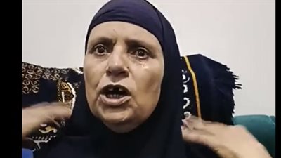 والدة الشاب المنتحر عبر بث مباشر بالبحيرة: عنده ولاد صغيرين وعليه ديون بنص مليون جنيه | فيديو