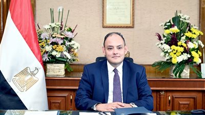 وزير الصناعة: نسعى لتقديم مزيد من الحوافز والتيسيرات للمشروعات الصناعية لدفع عجلة التنمية 
