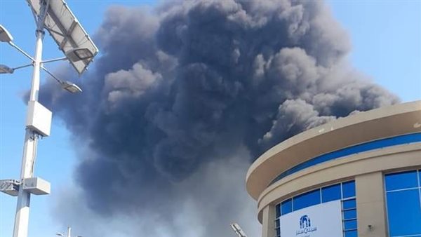 حريق مول كارفور في