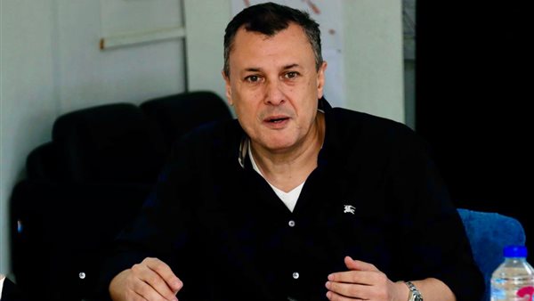 وزير السياحة والآثار