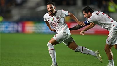 ميلان يسقط في فخ التعادل الإيجابي أمام أتالانتا بالدوري الإيطالي 