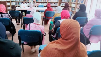 ثقافة أسيوط تناقش كتاب السلطة والفرد والآثار السلبية للمشكلة السكانية