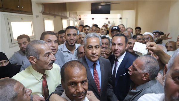 وزير القوى العاملة