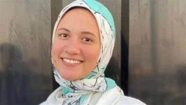 الفتاة الصيدلانية