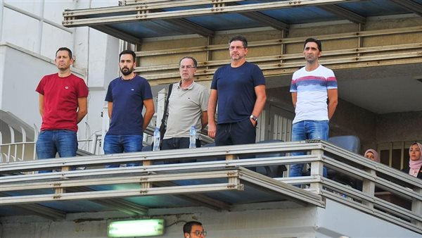 فيتوريا وجهازه المعاون