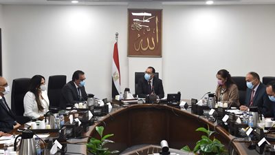 المركز الديموغرافي: تدريب 54 ألف سيدة على إدارة المشروعات والتسويق والمعاملات المالية في مصر