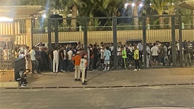 مرتضى منصور يتدخل للسماح لأسر اللاعبين بالتواجد في مقصورة استاد القاهرة