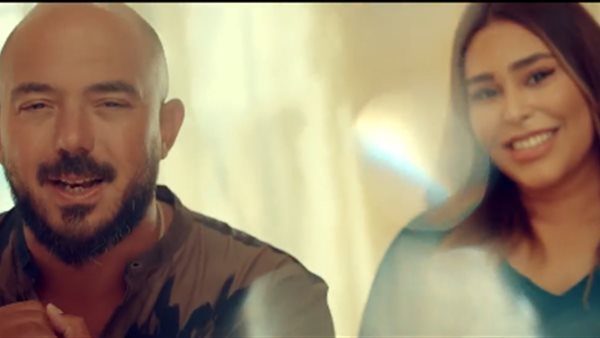 أسماء والعسيلي 