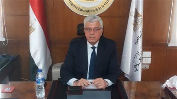  وزير التعليم العالي