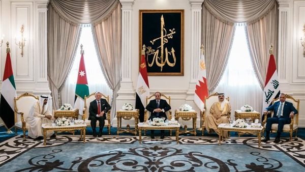 قمة العلمين العربية