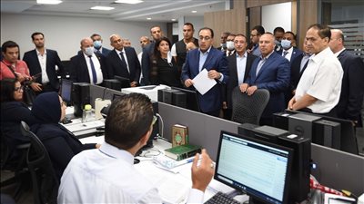 الحكومة تشكل لجنة لدراسة آلية طرح شركات وزارة النقل وهيئاتها في البورصة | انفراد