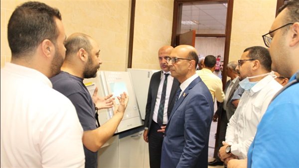 رئيس جامعة أسيوط