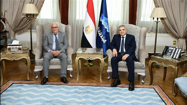 لقاء محافظ بورسعيد