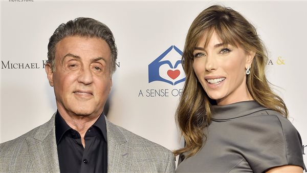 انفصال جينيفر فلافين