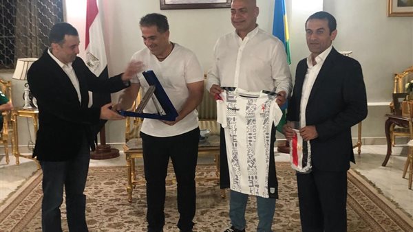 بعثة منتخب شباب اليد