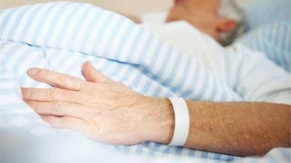 مرض السرطان _ تعبيرية