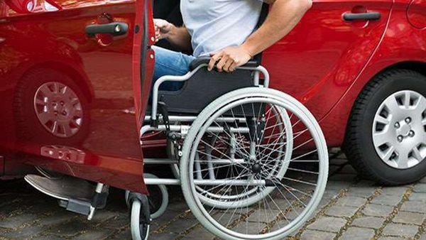 ذوي الإعاقة 