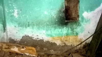 مصرع 4 أطفال من أسرة واحدة إثر انهيار حائط منزل بأسيوط