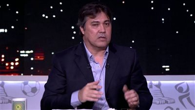 أشرف قاسم لـ القاهرة 24: الزمالك محتاج تدعيمات.. ولا بد من النزول بالأعمار لمنافسة الأهلي