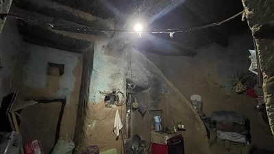 قررنا مانسيبش أهلنا.. حياة كريمة تعيد إحلال وتجديد منزل أسرة تعولها سيدة مصابة بورم خبيث