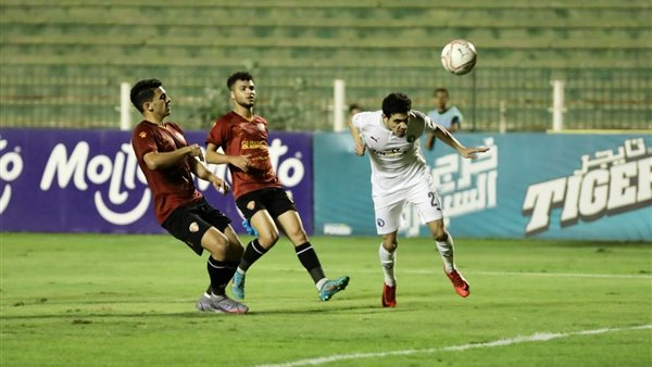 بيراميدز وسيراميكا