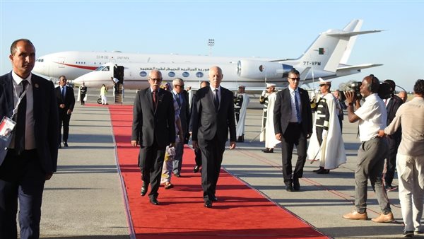 الرئيس التونسي يستقبل