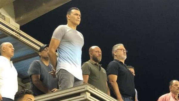 ميكالي والجهاز الفني