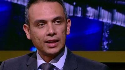 خبير اقتصادي: الدولة متجهة نحو تعويم كامل للجنيه قريبًا.. وإنهاء اتفاق صندوق النقد أصبح ضرورة ملحة