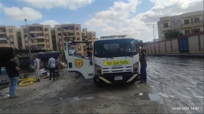 انقطاع المياه عن بورسعيد بالكامل.. والشرطة تعاون الأحياء للسيطرة على الموقف | صور وفيديو 