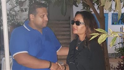 لطيفة توجه رسالة شكر في أول ظهور لها بعد وفاة شقيقها: ربنا يصبرنا على فراقك