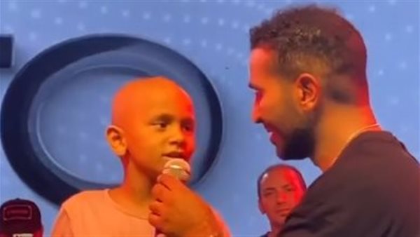 أحمد سعد والطفل المصاب