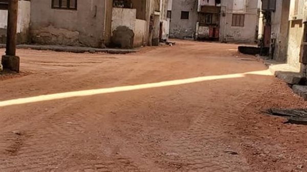 فرش تربة زلطية بشوارع