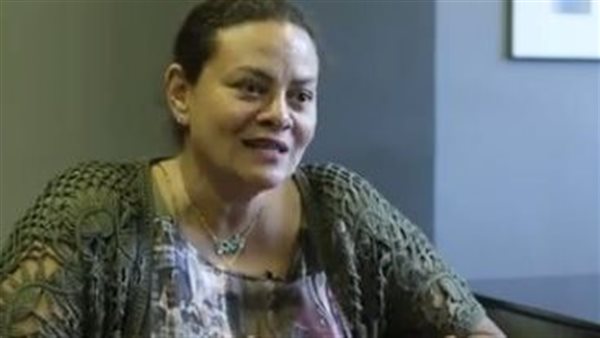 المخرجة كاملة أبو