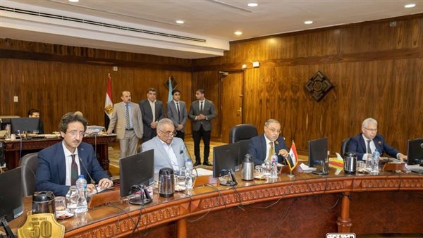 جامعة طنطا تناقش