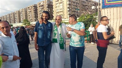 مشجع للمصري يدلي بصوته في انتخابات النادي رغم إجرائه عمليتين جراحيتين |فيديو