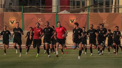 الأهلي يخطط لإقامة معسكر خارجي مغلق استعدادًا للموسم الجديد