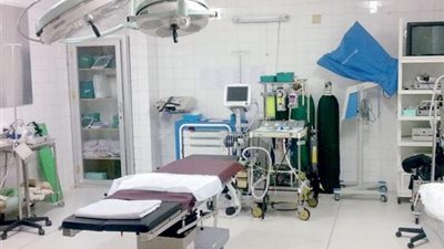 مدير العلاج الحر السابق: نقابة الأطباء تعمل على تيسير عمليات ترخيص المنشآت الطبية 