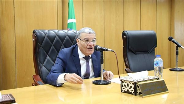 محافظ المنيا