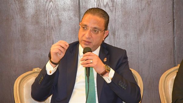 محافظ الفيوم