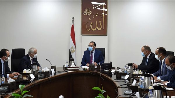 رئيس الوزراء ووزير