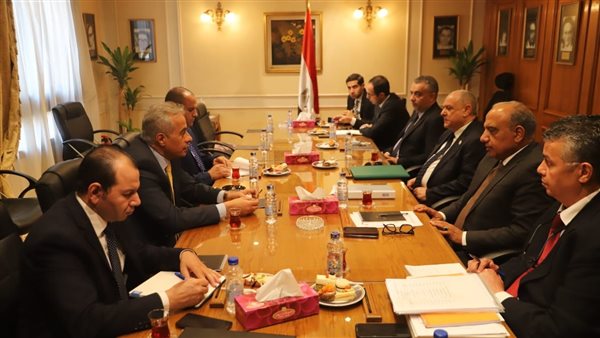 اجتماع قطاع الأعمال