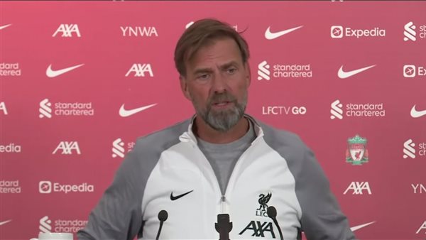 كلوب من المؤتمر الصحفي