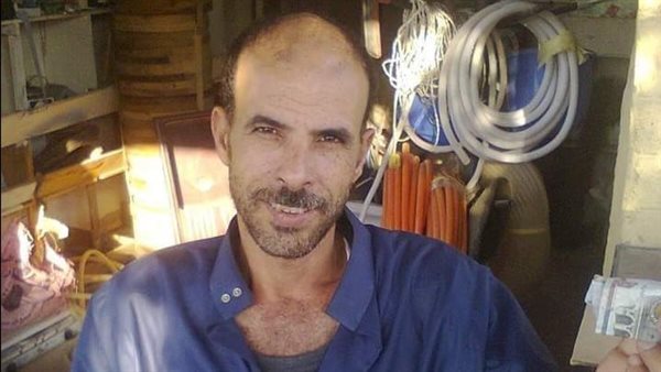 تاجر الخردة 