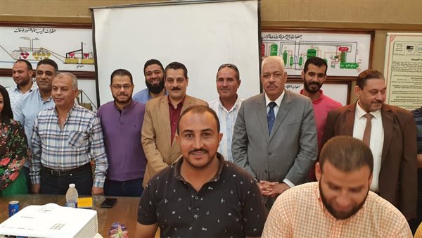 القوى العاملة بأسيوط