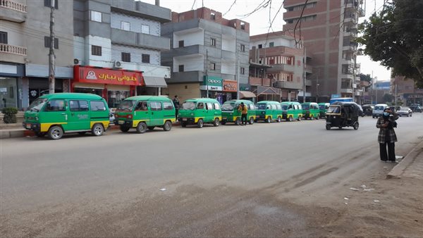 سيارات السرفيس الداخلي