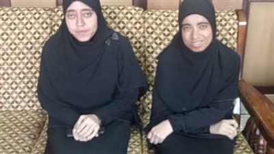 من محو الأمية لكلية الآداب.. قصة نجاح شقيقتين تحديتا الصعاب وتغلبتا على الجهل ببني سويف | بث مباشر
