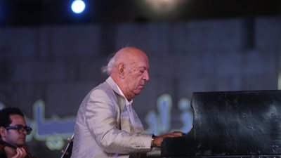 تصل لـ 2000 جنيه.. أسعار تذاكر حفل الموسيقار عمر خيرت في التجمع الخامس