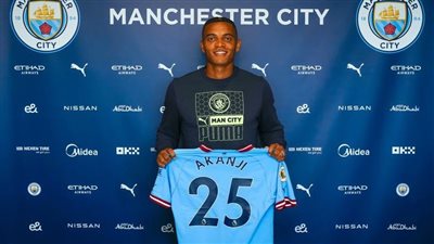 رسميًا.. مانشستر سيتي يعلن التعاقد مع مانويل أكانجي من بوروسيا دورتموند حتى 2027